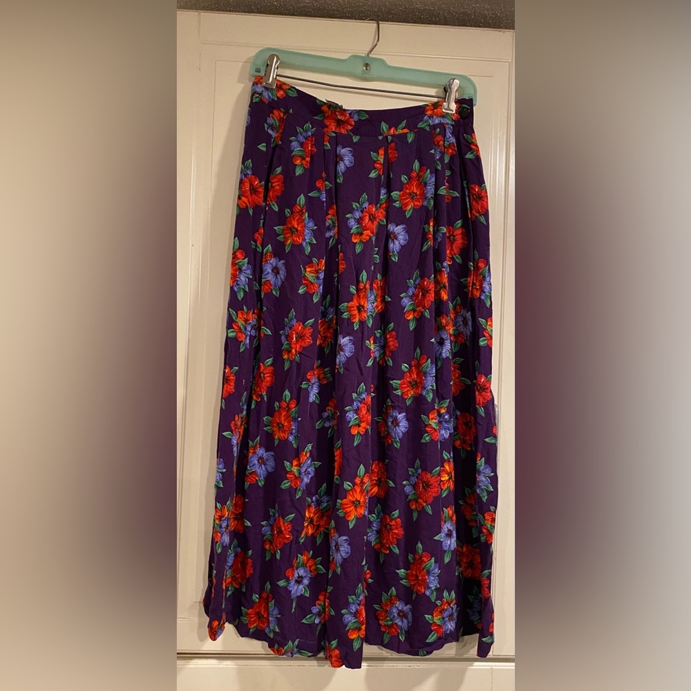 EUC SK & company Floral Purple Skirt size 12